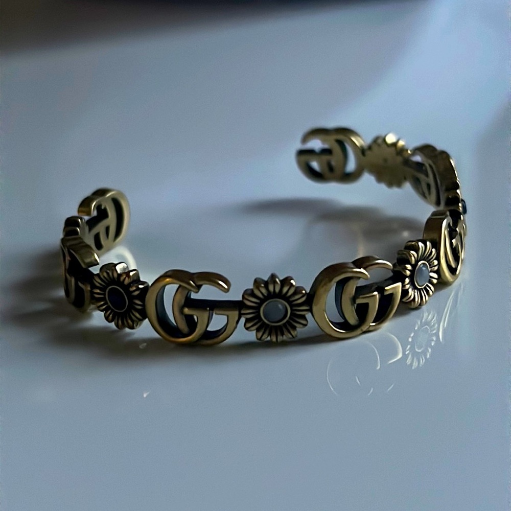 GG bracelet